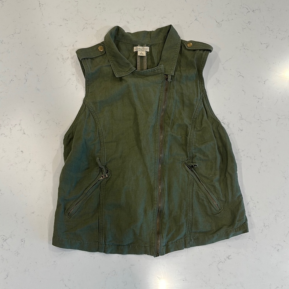 Lucky Brand Cargo Vest
